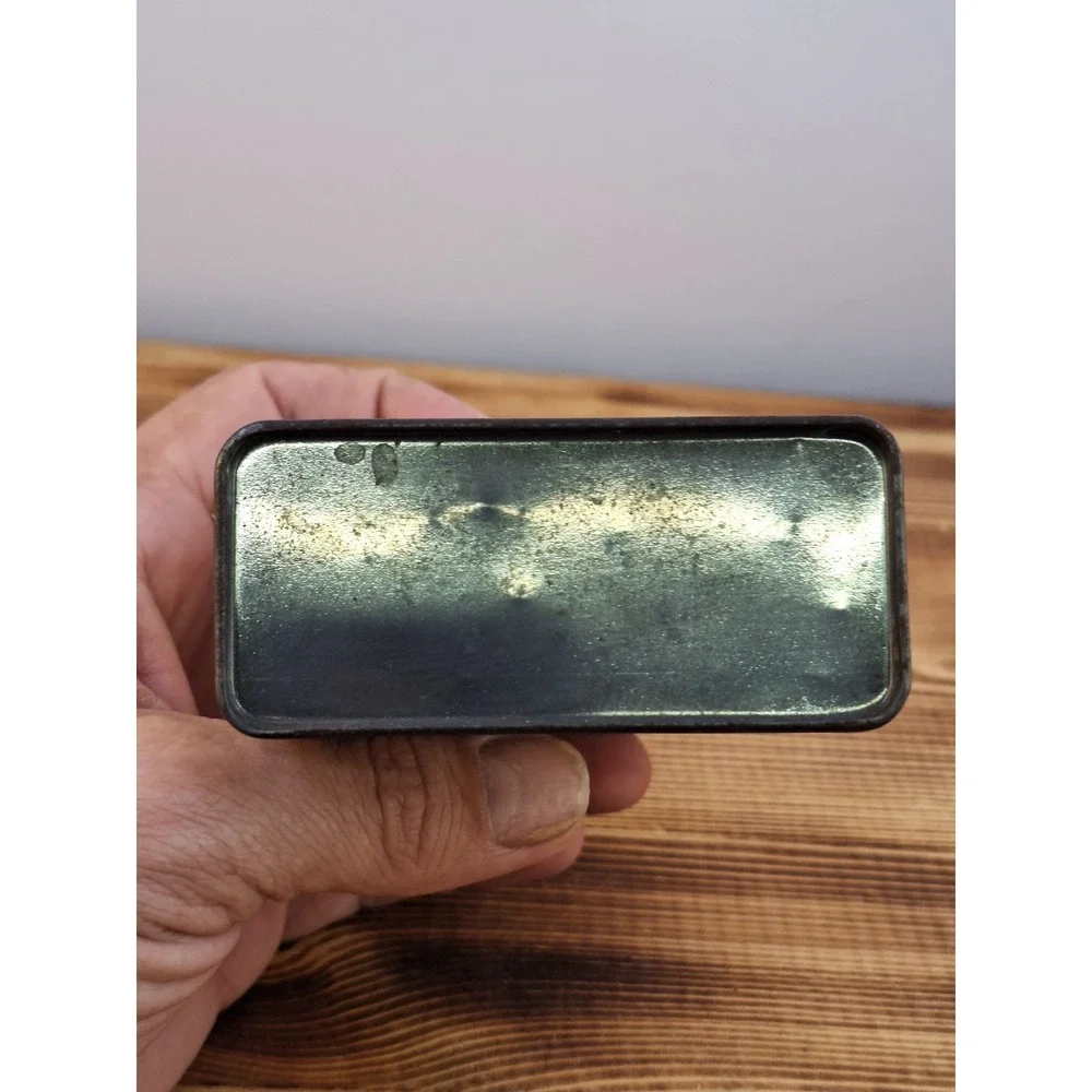 Vintage Johnson & Johnson Plastic Strips Empty Band-Aid‎ Tin Metal Box Container